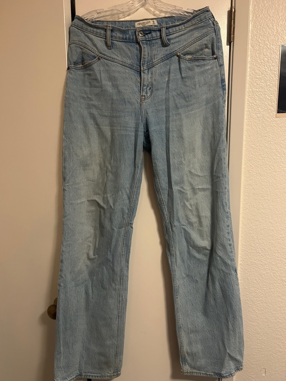 Abercrombie & Fitch Light Blue 90s Relaxed Jean High Rise 29 long